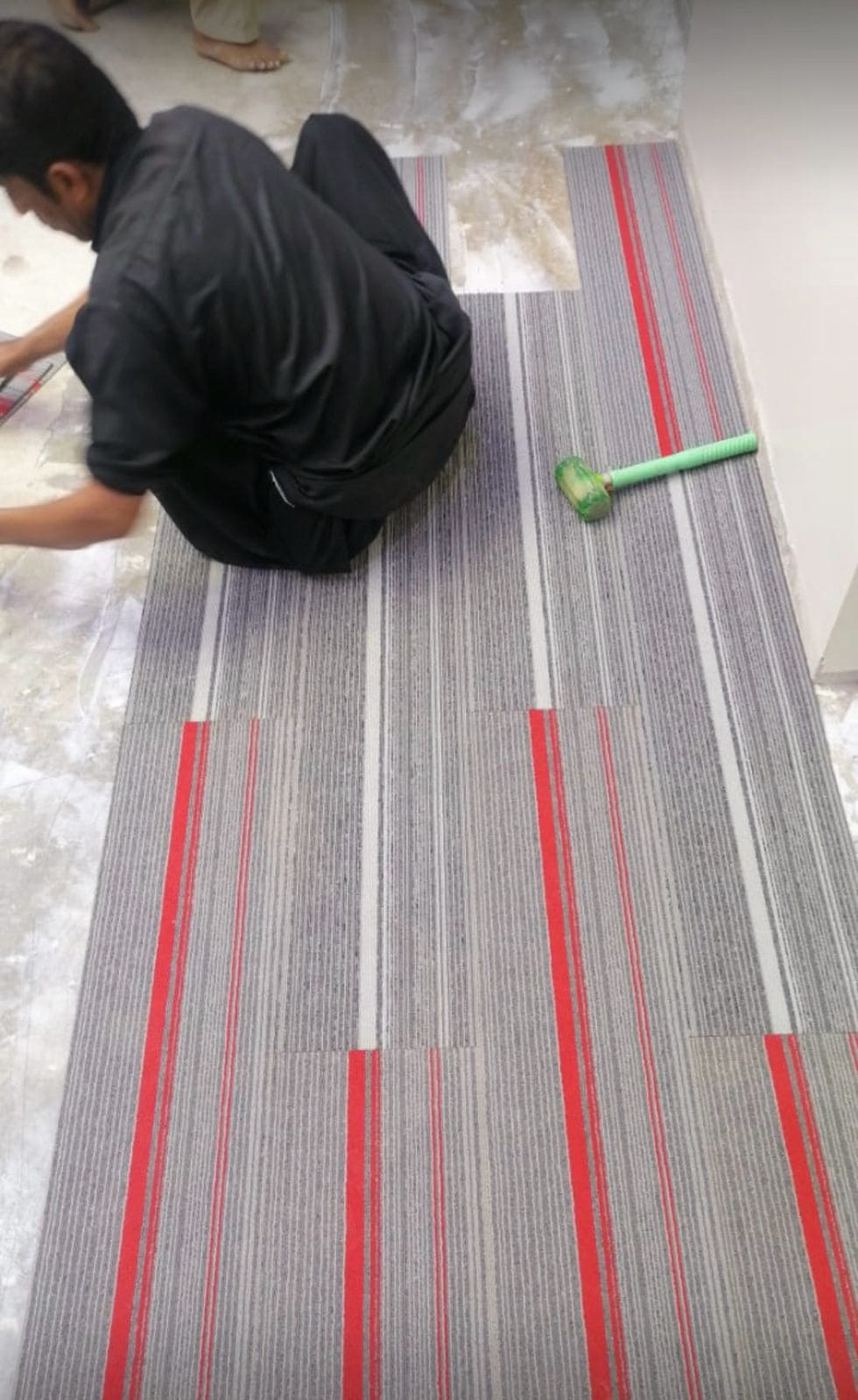 Simple Blended Carpet Tile - Image 2