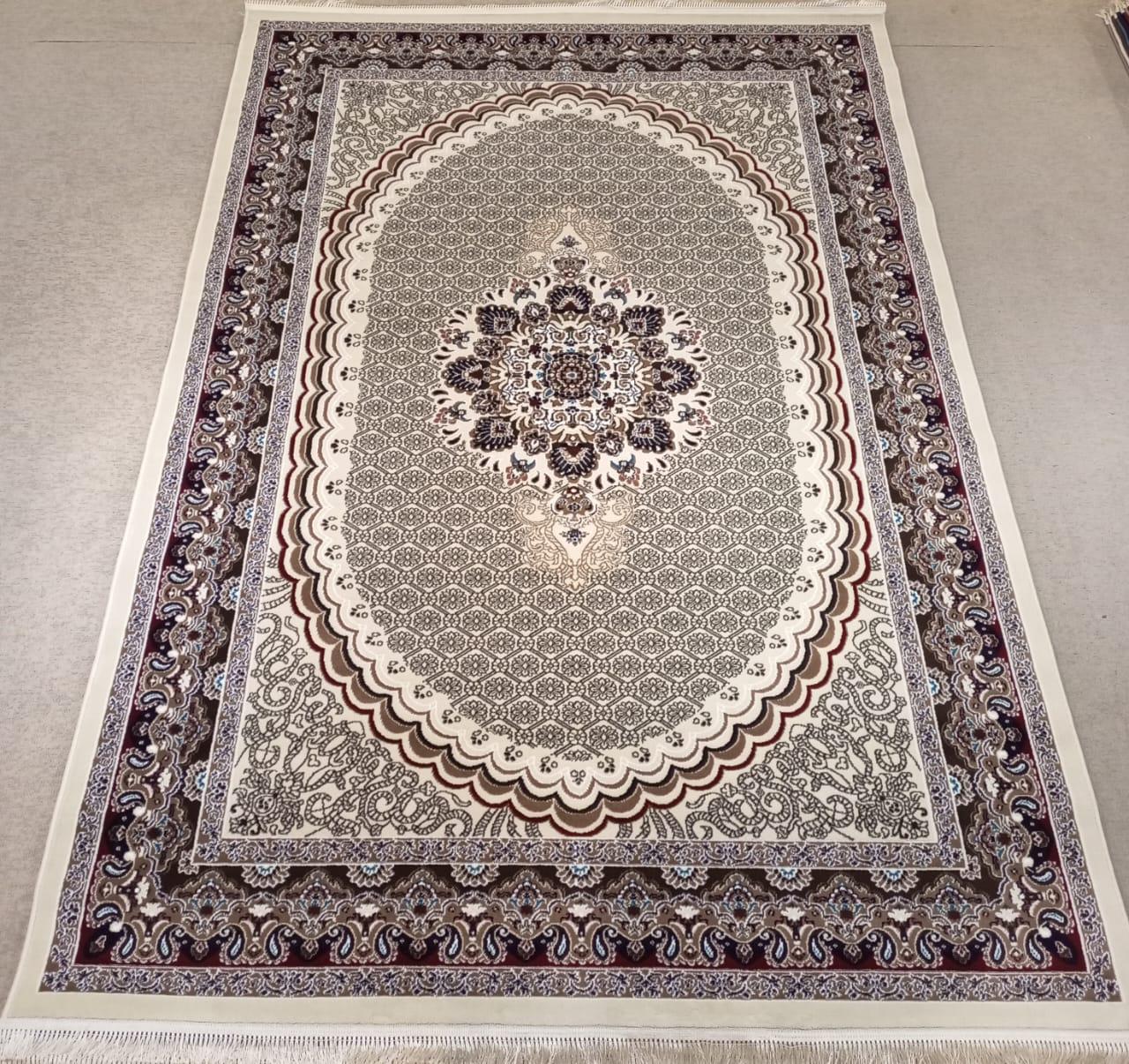 Isfahan Oval Medallion Rug — Ivory/Taupe & Wine