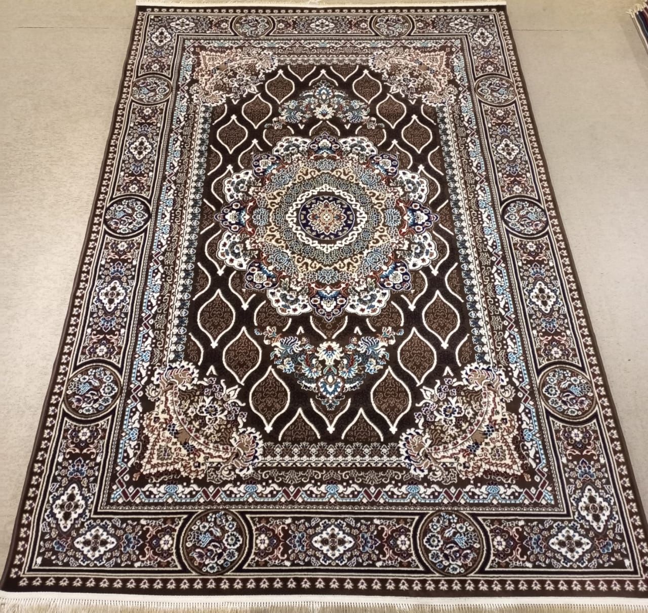 Isfahan Lattice Medallion Rug — Coffee Brown/Ivory & Sky-Blue