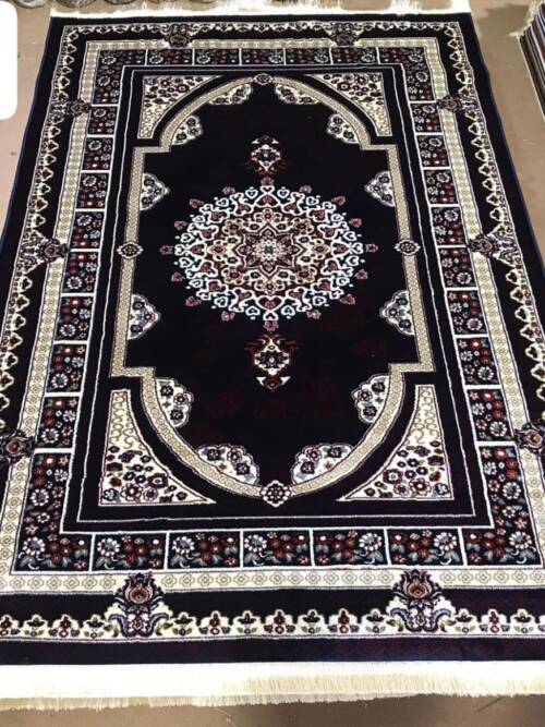 Tabriz Arch Medallion Rug — Navy/Ivory & Burgundy (R363B)