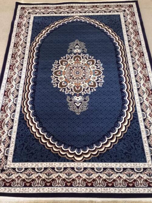 Isfahan Oval Medallion Rug — Navy/Ivory & Wine