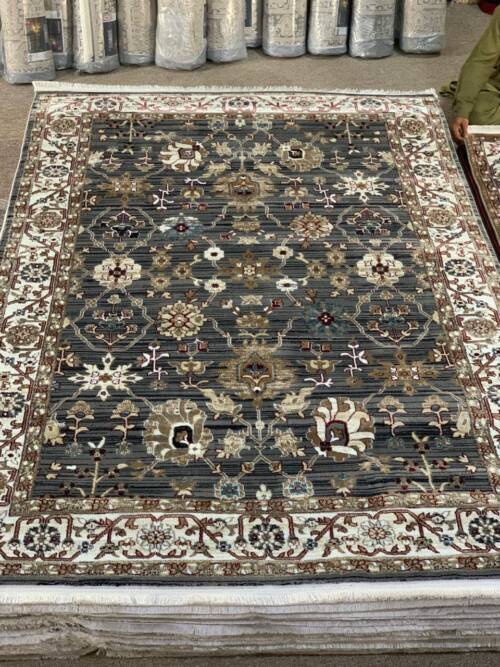Traditional Grey Persian-Style Area Rug
