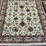 Traditional Floral Medallion Area Rug
