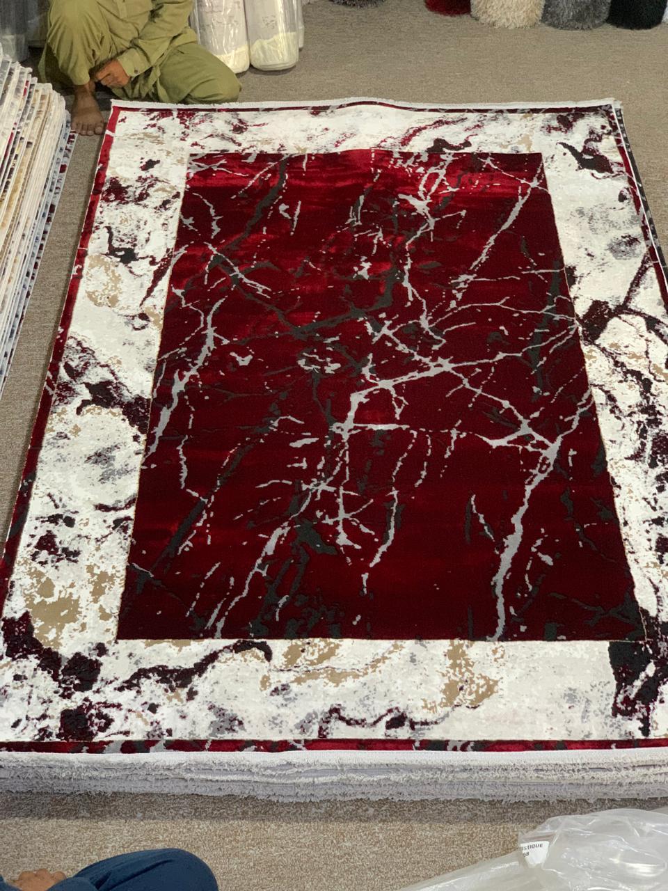 Modern Marble-Effect Area Rug