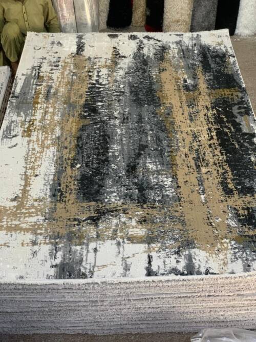 Modern Abstract Distressed White/Cream