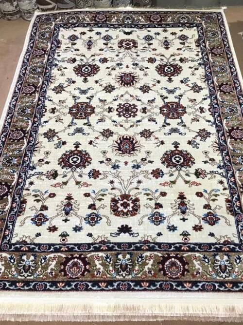 Classic Beige Floral Persian Rug (R296A)